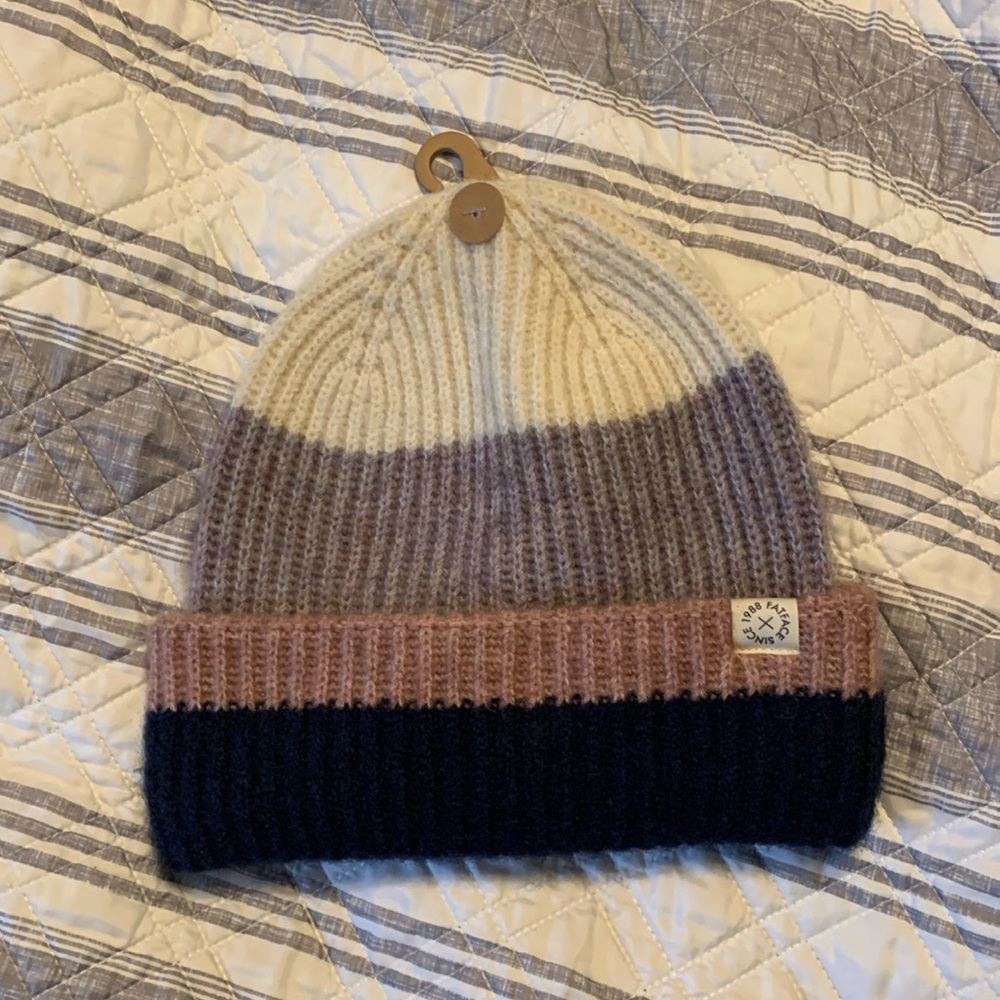 Fatface woman’s beanie
